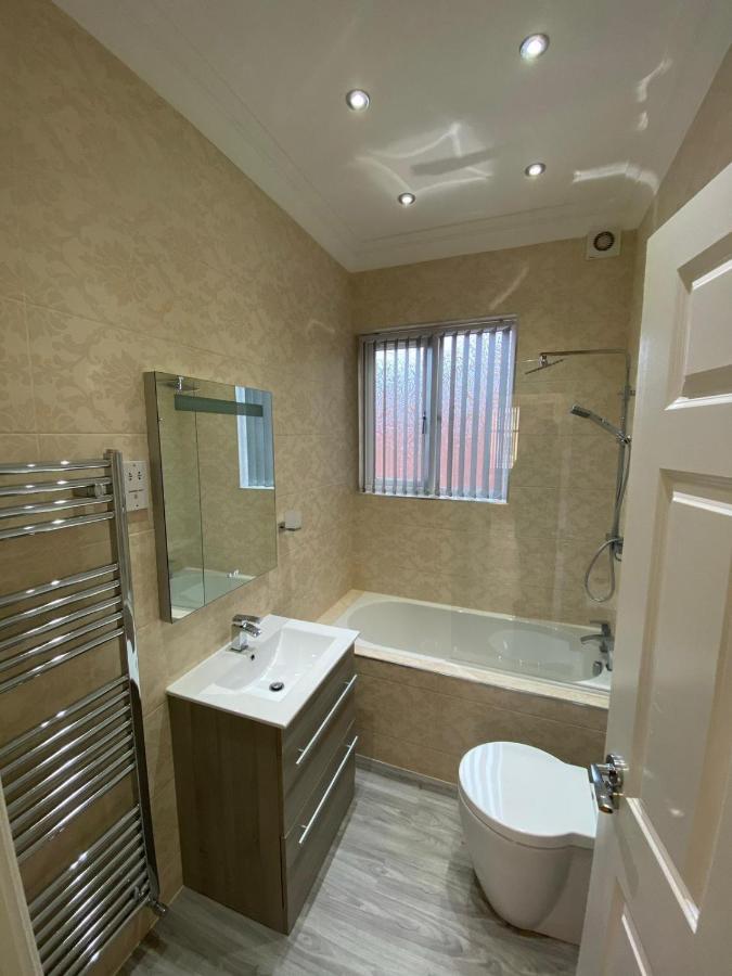 Luxury Apartment Apt5 Wolverhampton Kültér fotó